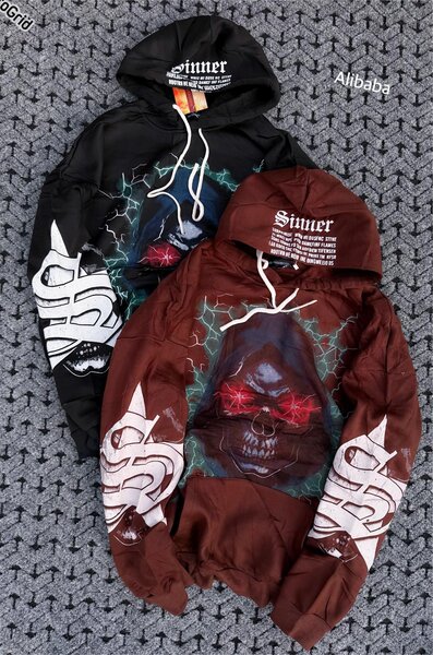 Sweat à capuche imprimé crâne