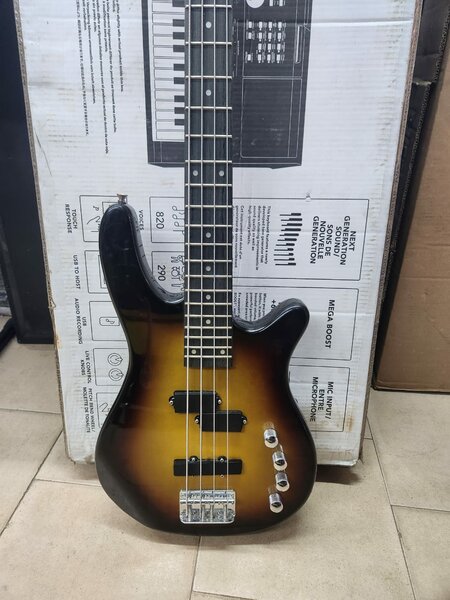 Basse Électrique Ibanez GIO 4c