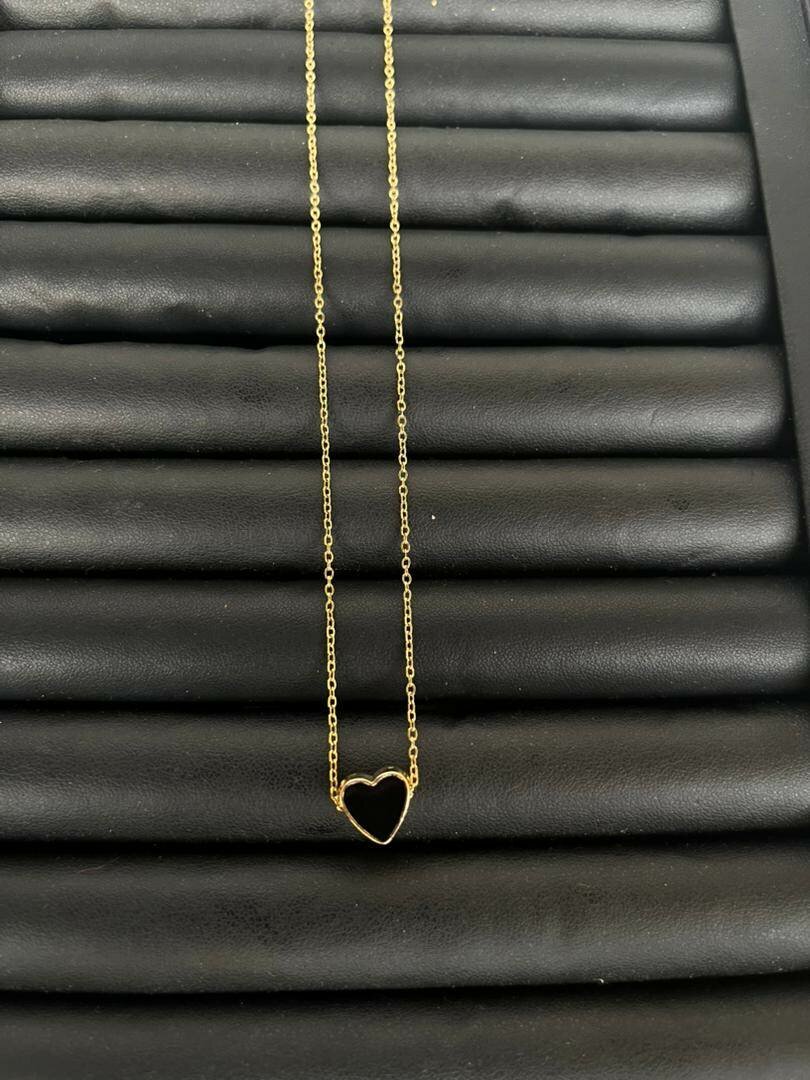 Heart shaped  pendant necklace