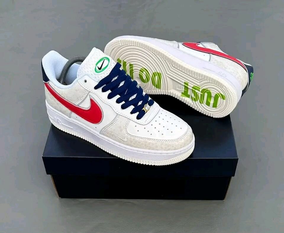 Baskets Nike Air blanches