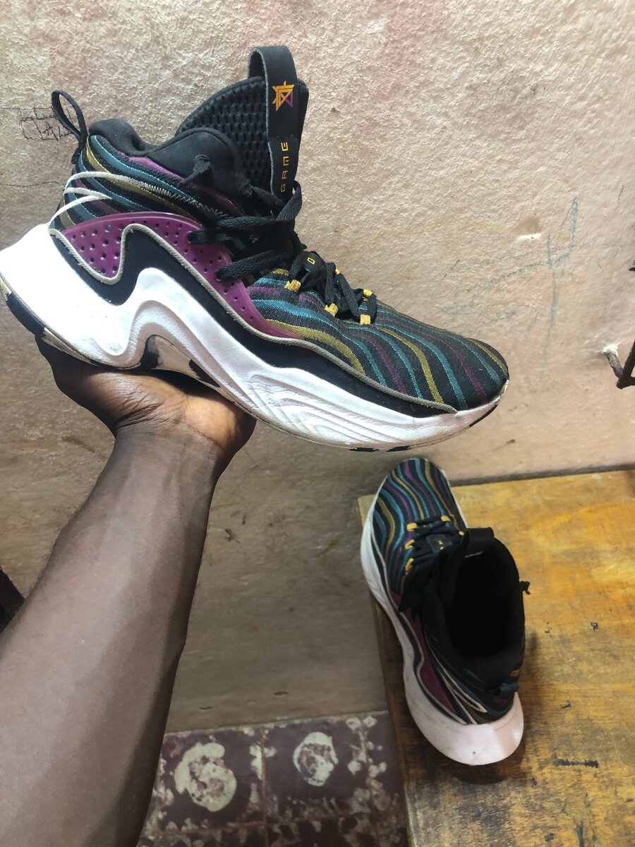 Baskets multicolores tendance