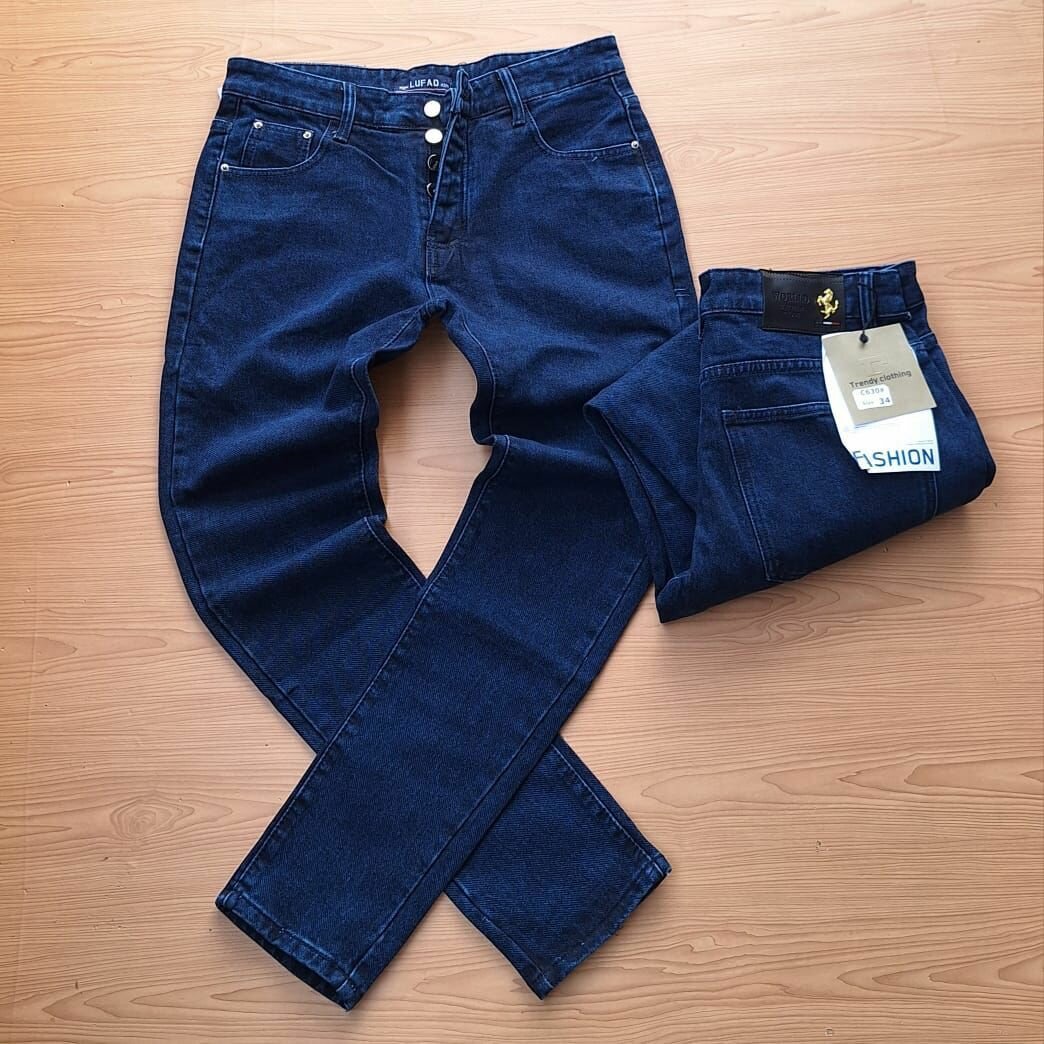 Stock jeans