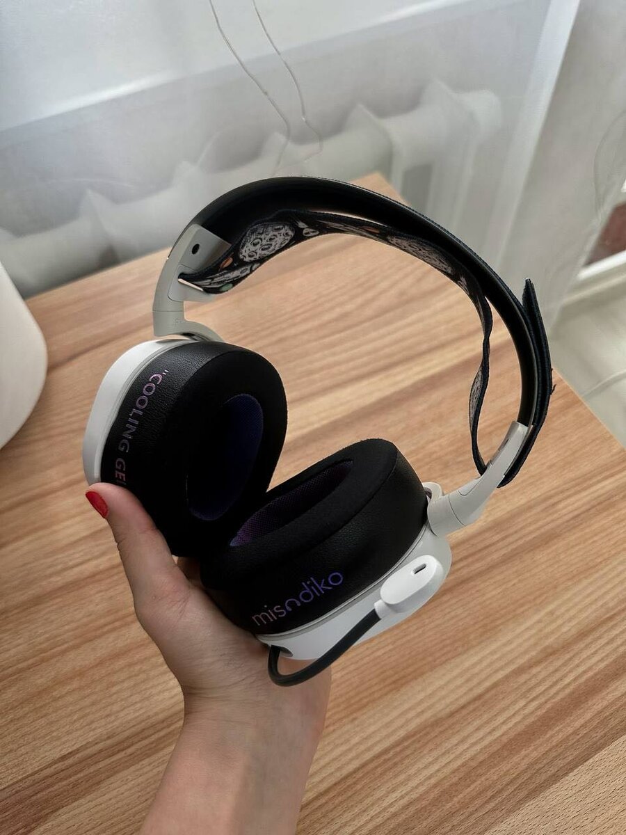 Наушники SteelSeries Arctis 7
