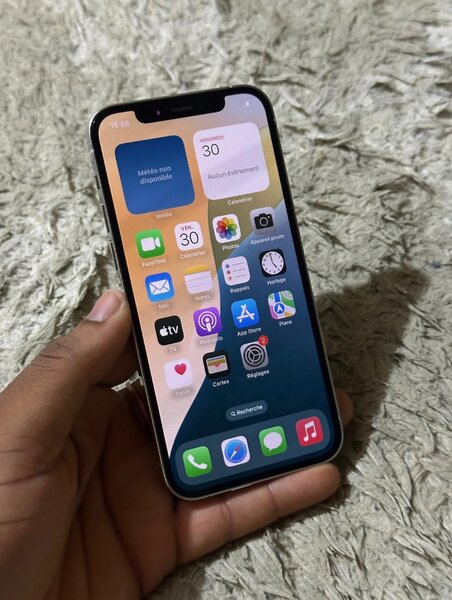 iPhone 12 Pro casie neuf 128GO