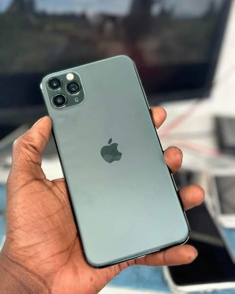 iPhone 11 Pro Max 
