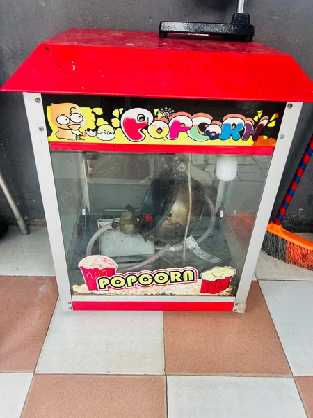 Machine à Popcorn Compacte