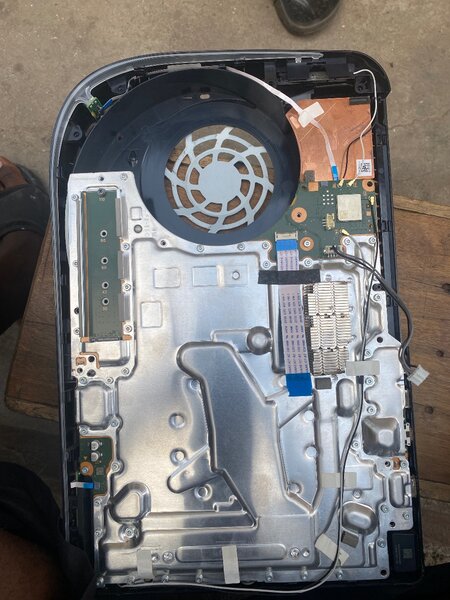 PS4/PS5 Overheating and Loud Fan Issues