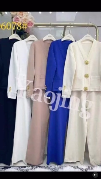 Женский Костюм с брюками