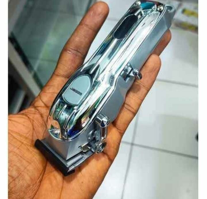 Tondeuse Professionnelle Geemy