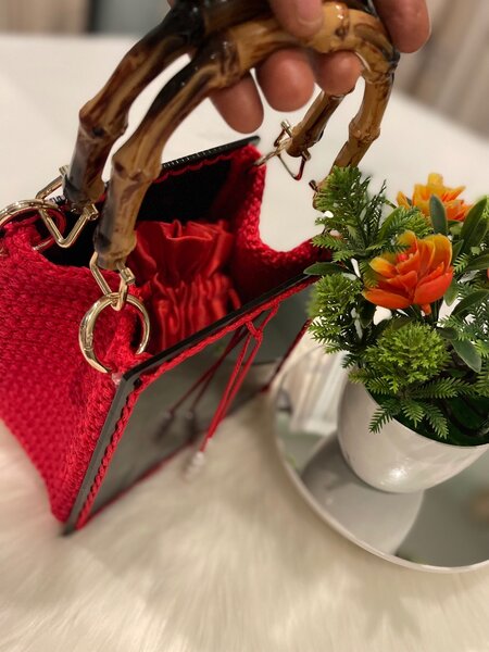 Luxurious crochet bag