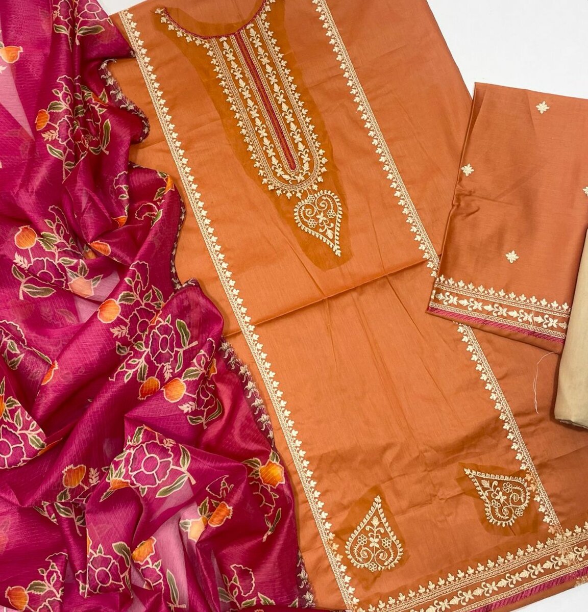 Embroidered dress 3piec