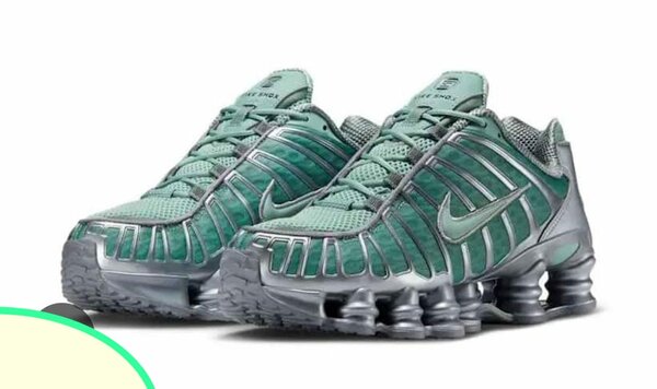 Baskets Nike Shox pour homme