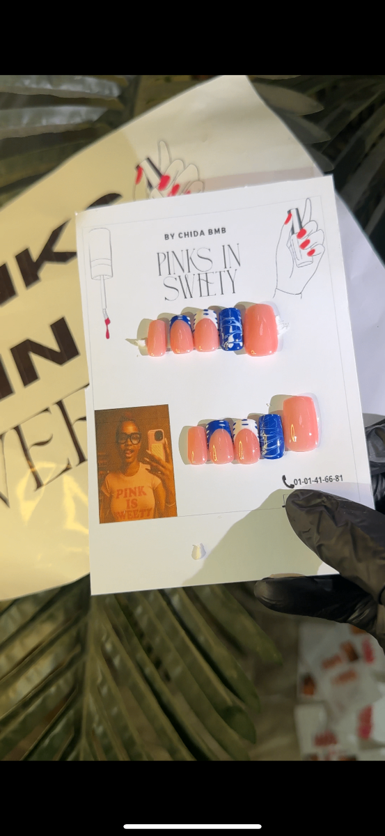 Ongles Prêts à Poser Colorés