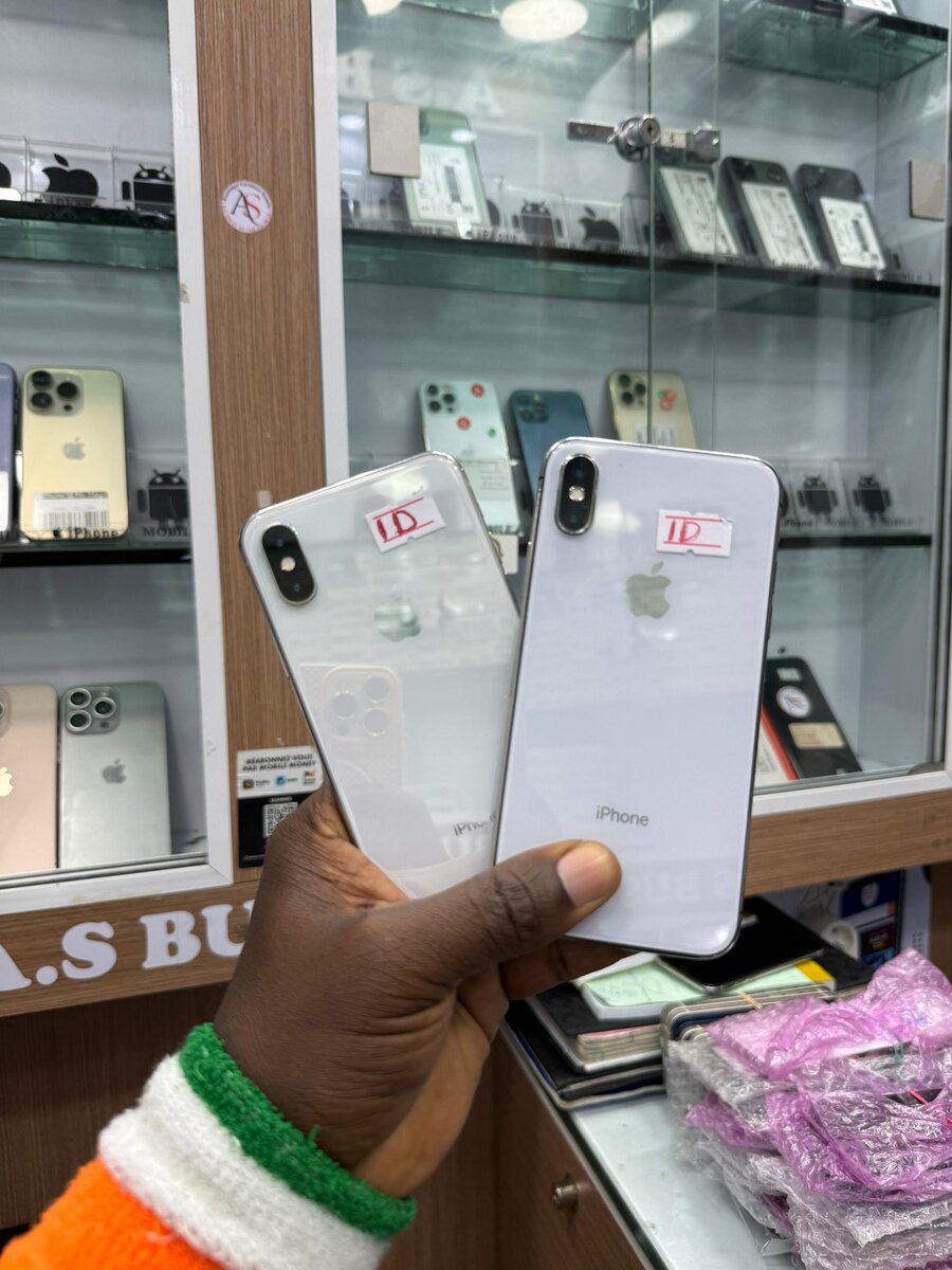 iPhone X sans ID 64Go