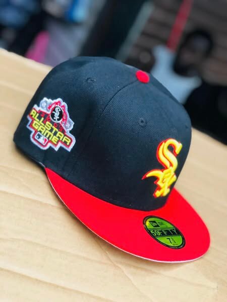 Stylish cap with print