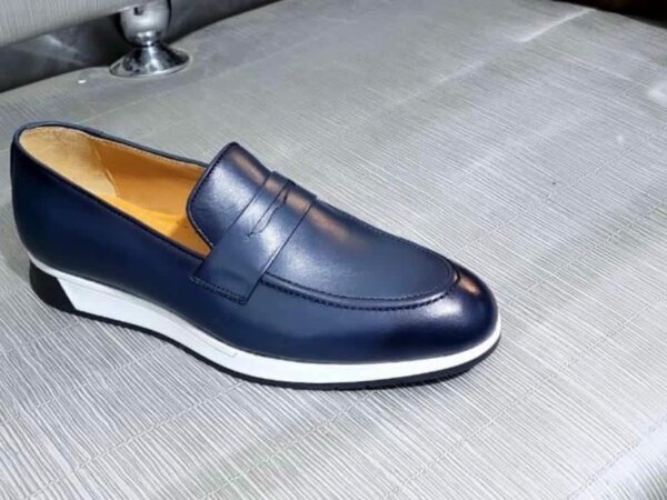 Maccassin cuir