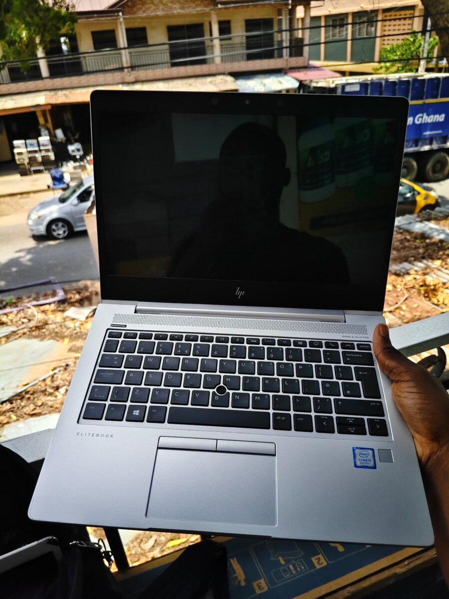 Hp elite book 830 G6