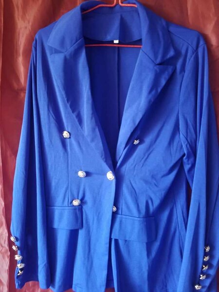 Reduced to clear Ladies suits double breasted