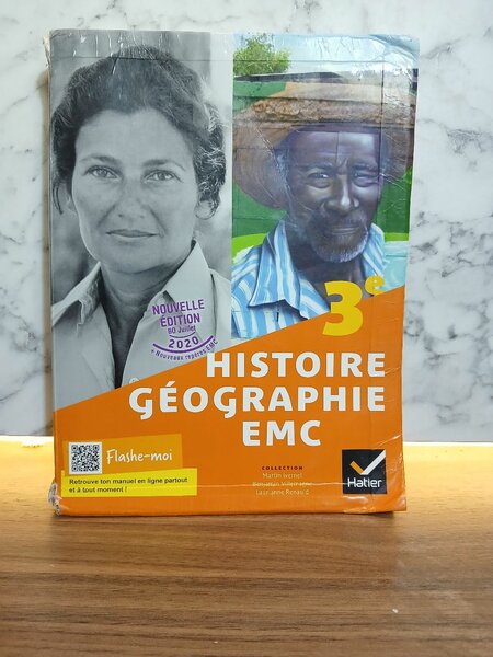 Manual scolaire Histoire-Géo 3e