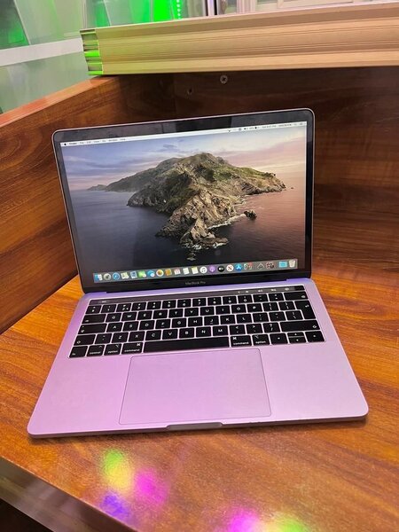 MACBOOK  PRO 2019