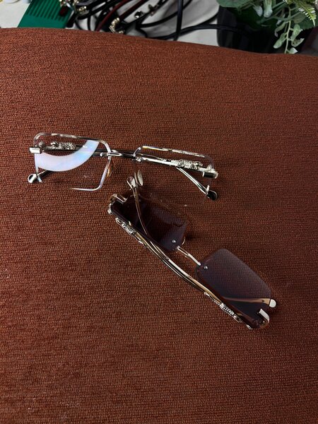 Lunette Jaguar ️️