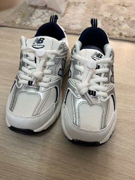 New balance детский, в отличном качестве новый 32 размер