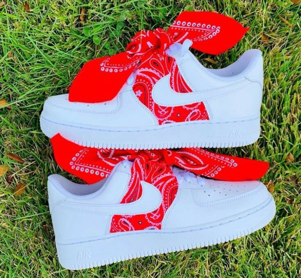 Sneakers customisés bandana