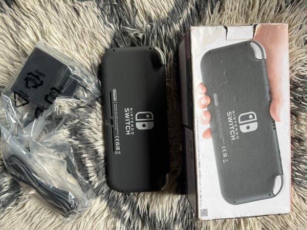 Nintendo Switch Lite +15 jeux