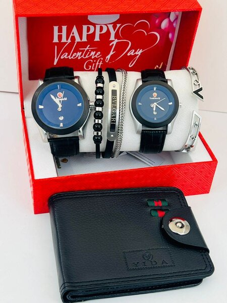 Couple watch set