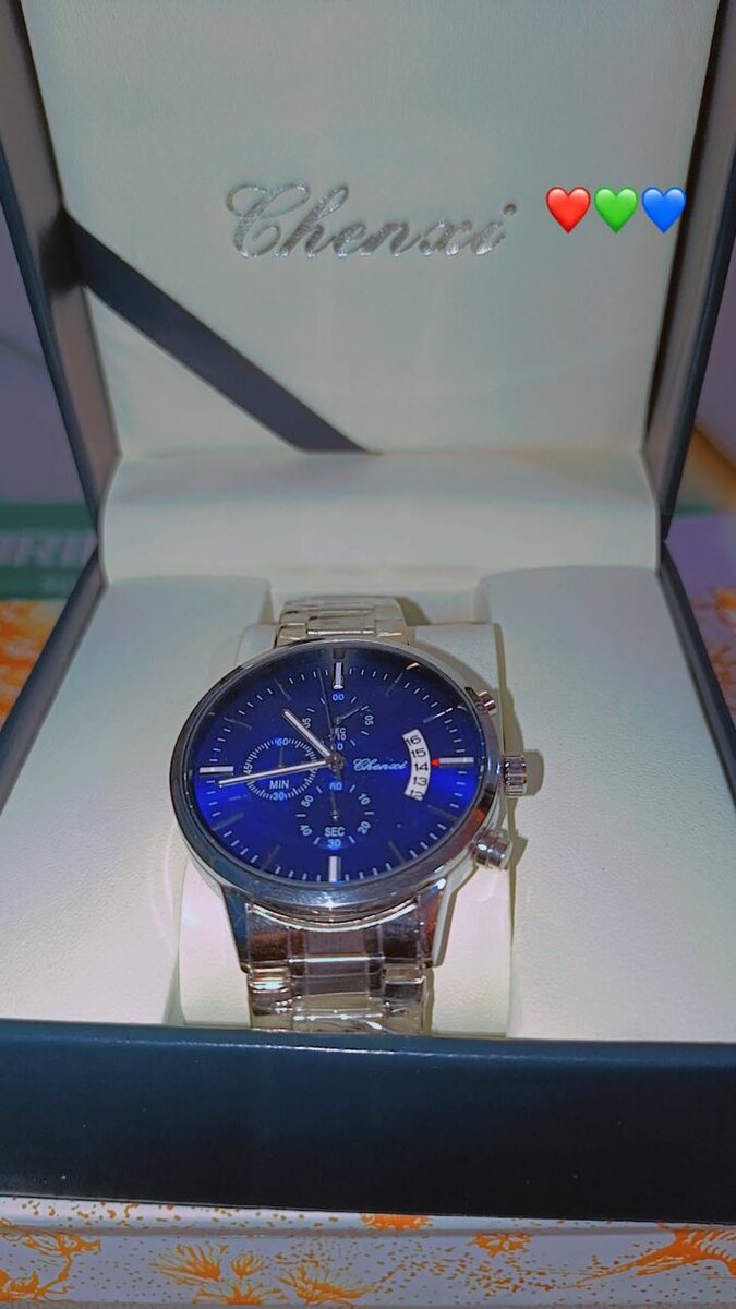 Montre homme en acier élégante