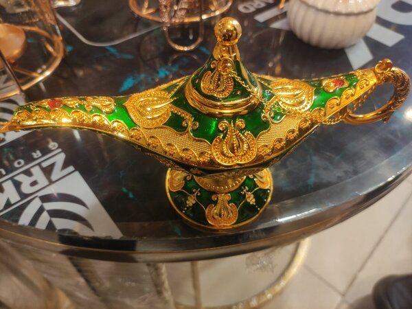 Metal decorations