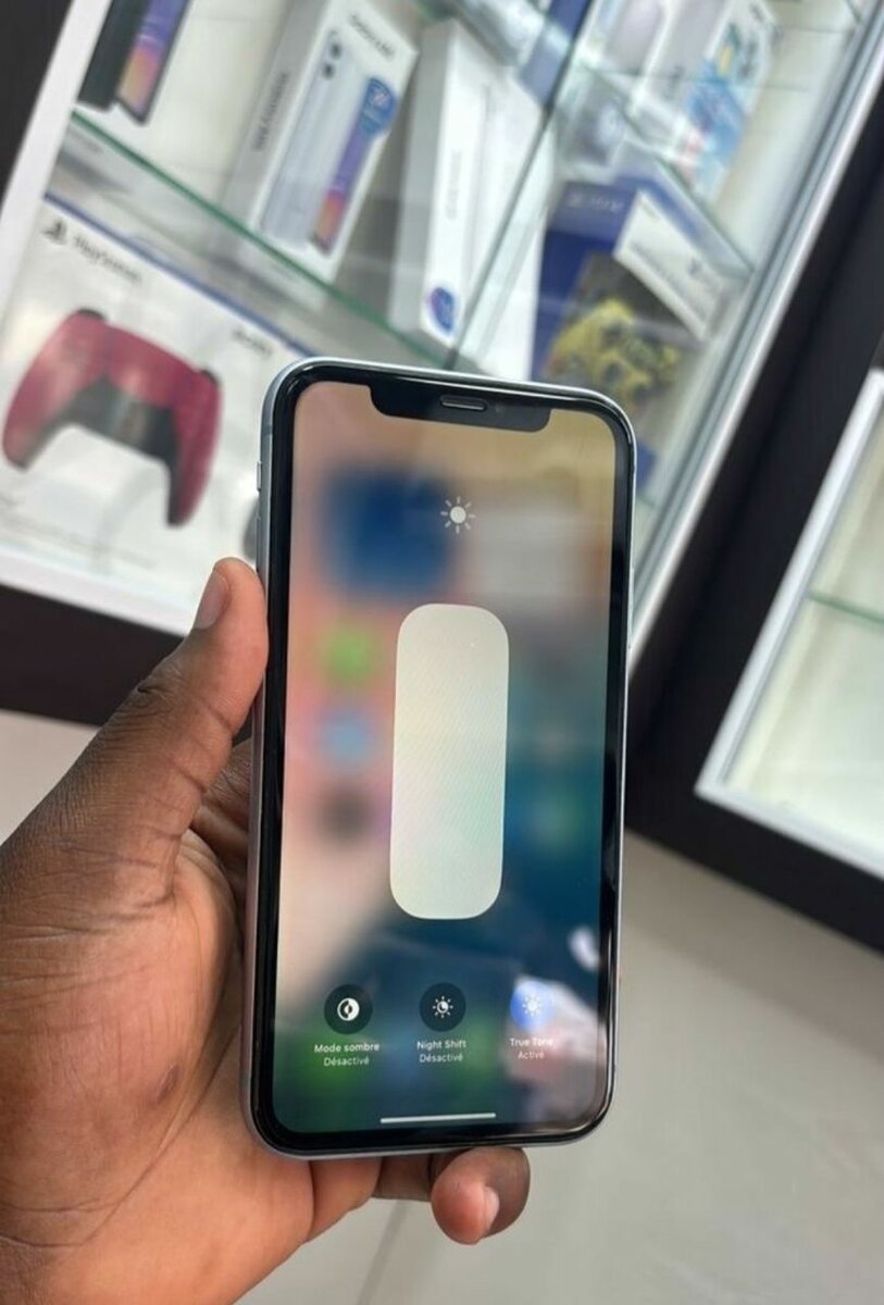 iPhone XR Bleu Débloqué