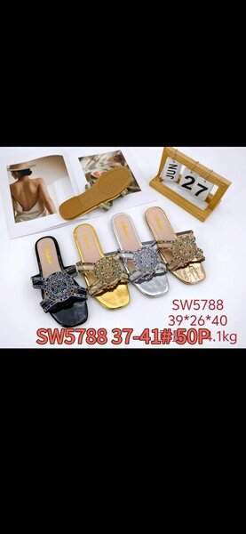 Sandales multicolores élégantes