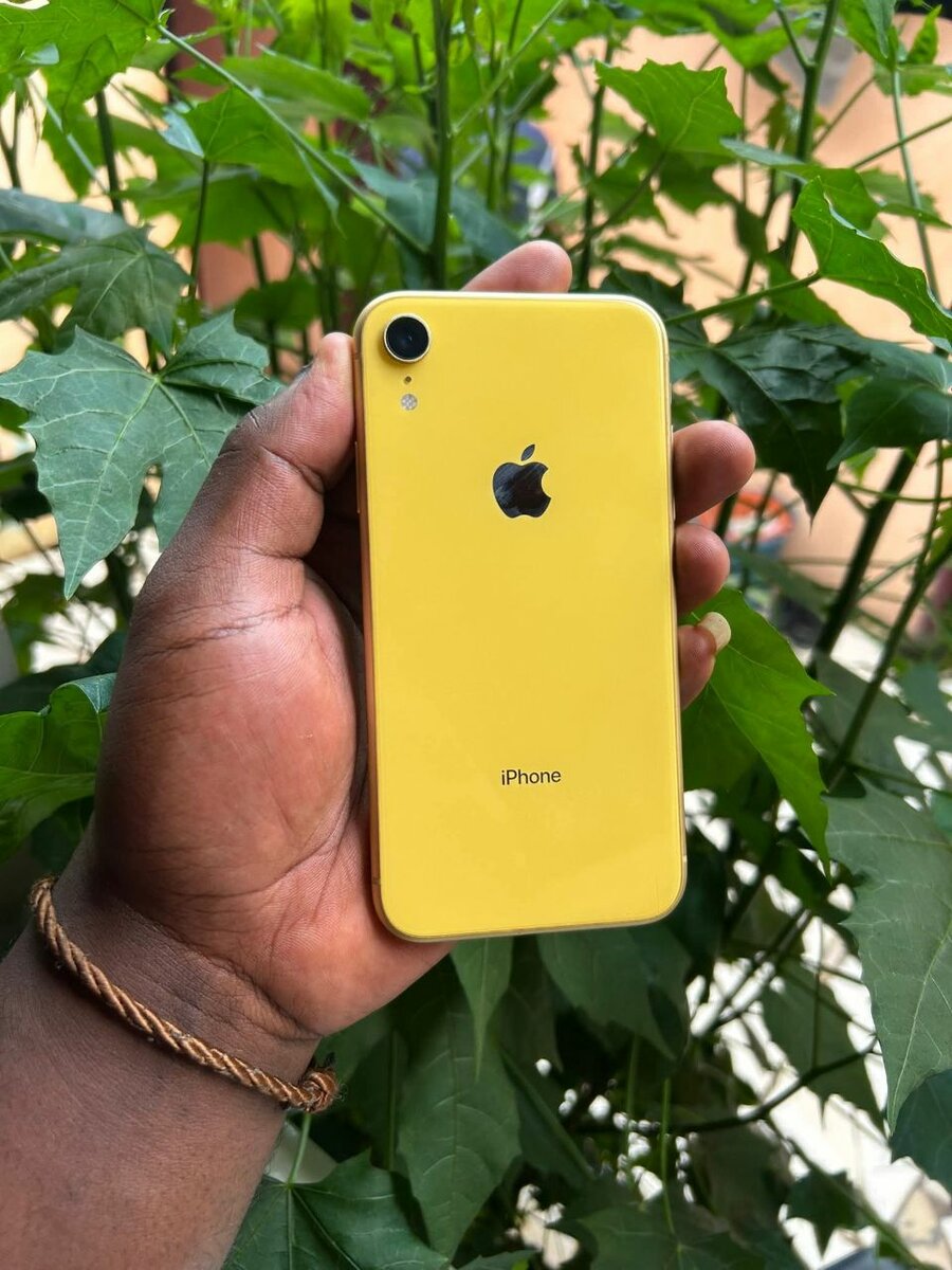 Promo iPhoneXR Jaune casi neuf