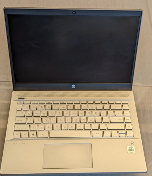 EXCELLENT CONDITION HP PAVILION 15