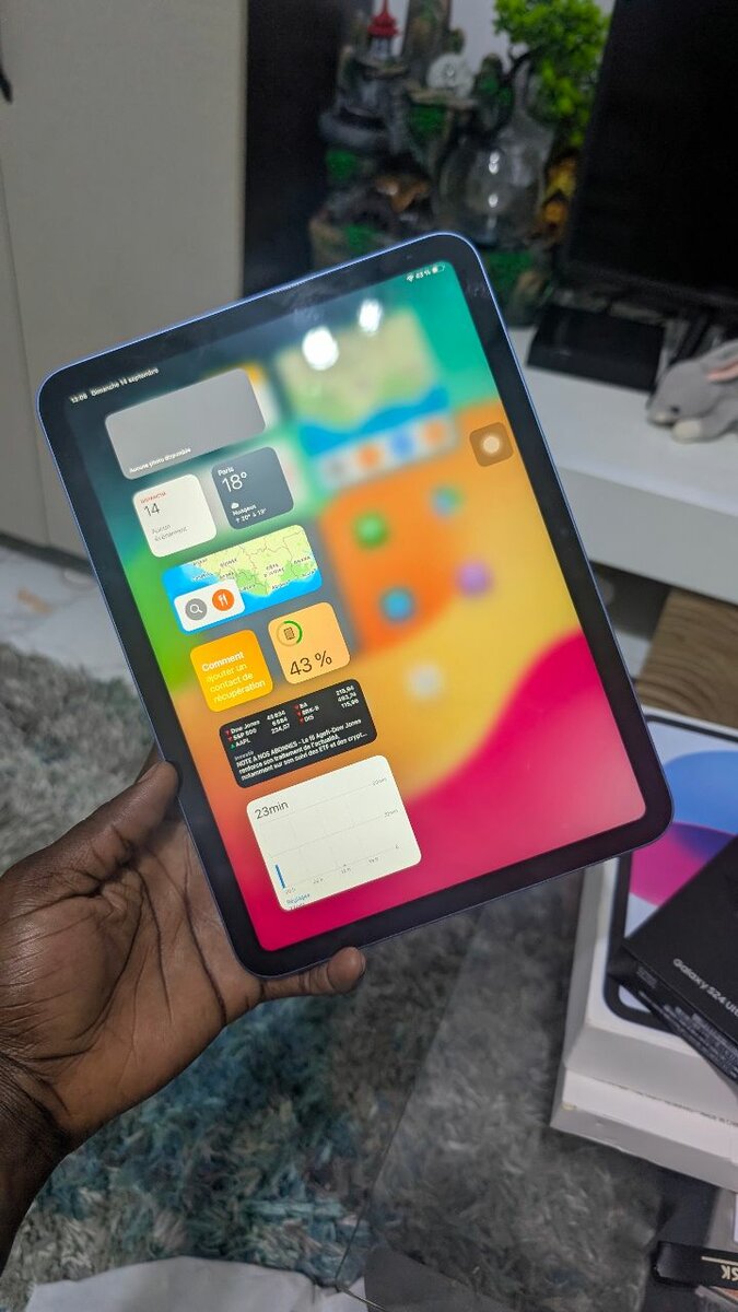 iPad Bleu WiFi avec Clavier