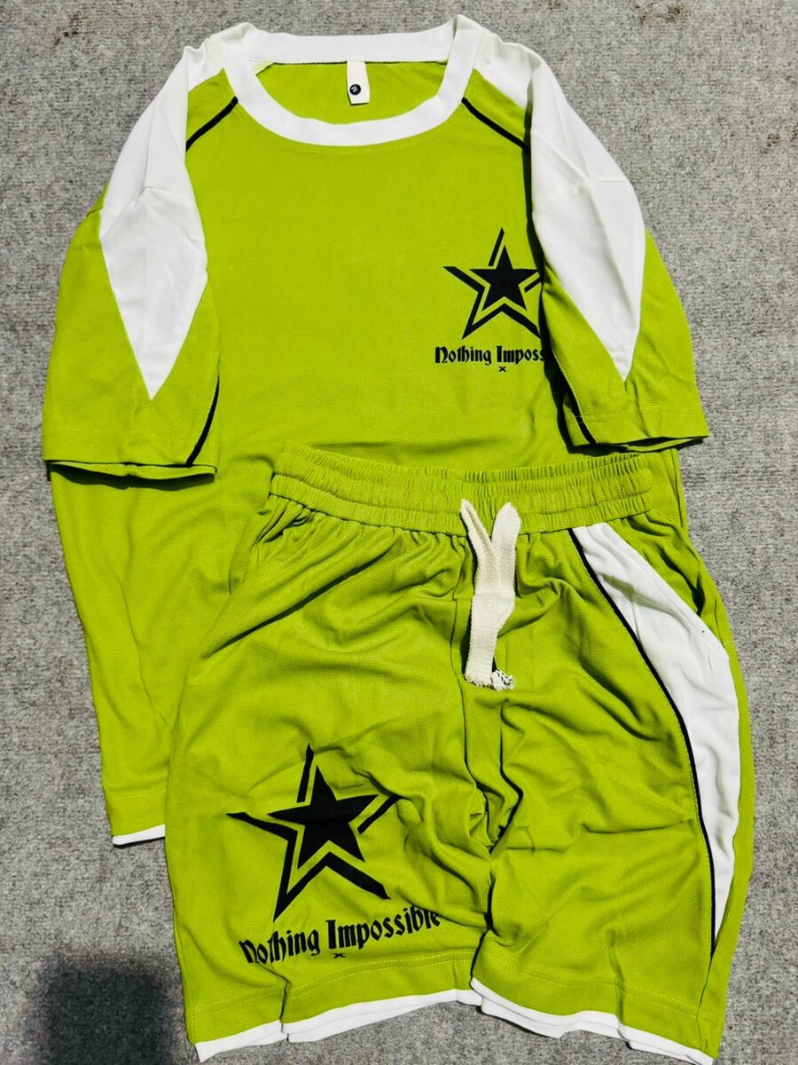 Ensemble Sport Homme Moderne