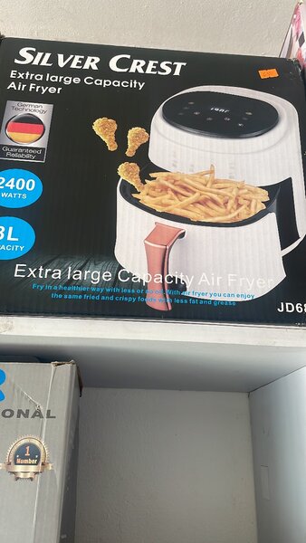 Silver crest air fryer 8litre