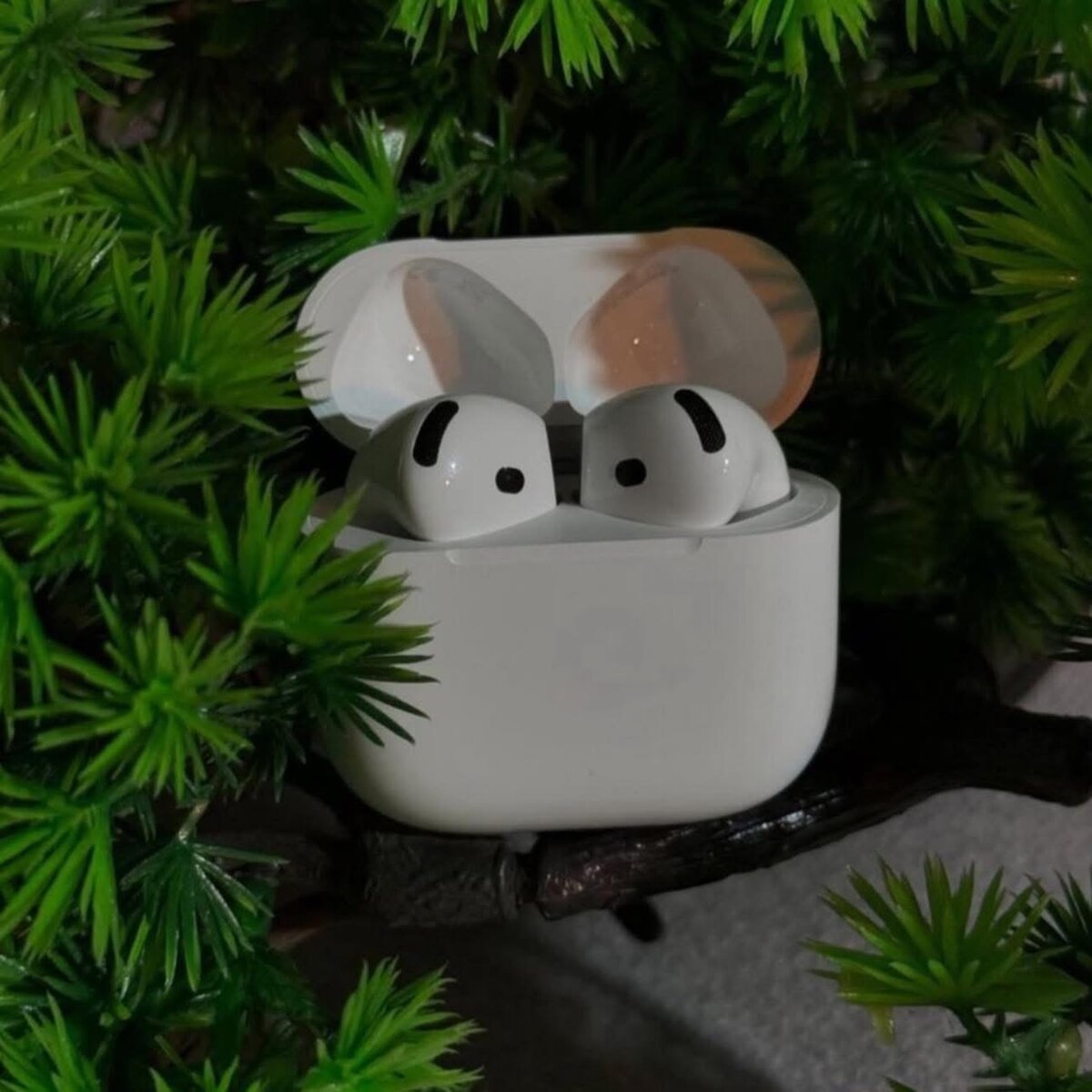 Écouteur sans fil Apple 4 2025