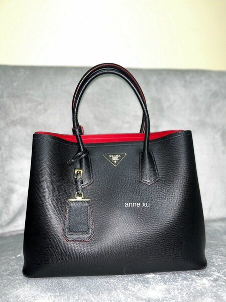 PRADA Ladies handbag