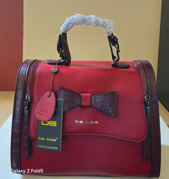 Sac à main élégant  femme