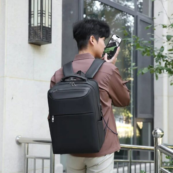 Sac à dos business USB