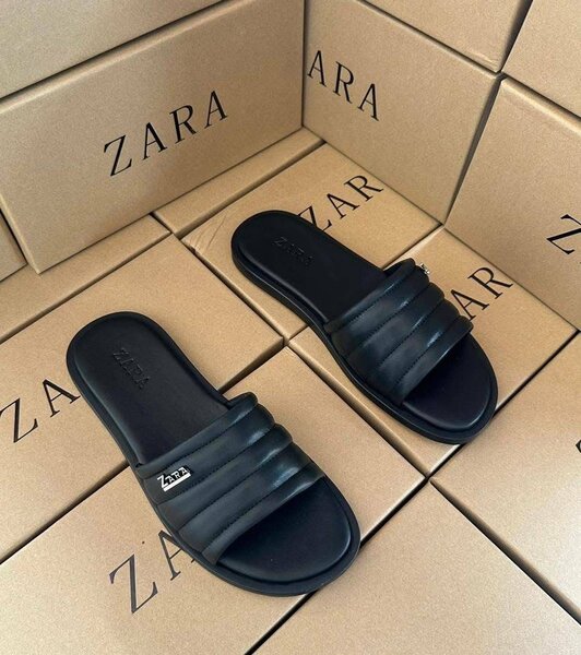 Chaussure Dior et Zara
