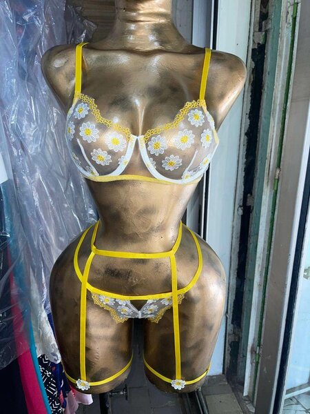 Ensemble lingerie floral