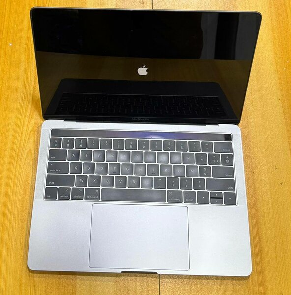 macbook pro core i7 2017
