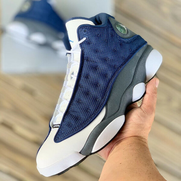 JORDAN 13
