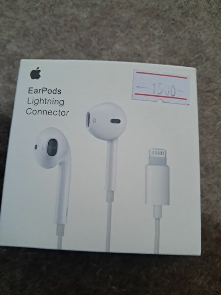 Аирподс ( наушники) APPLE