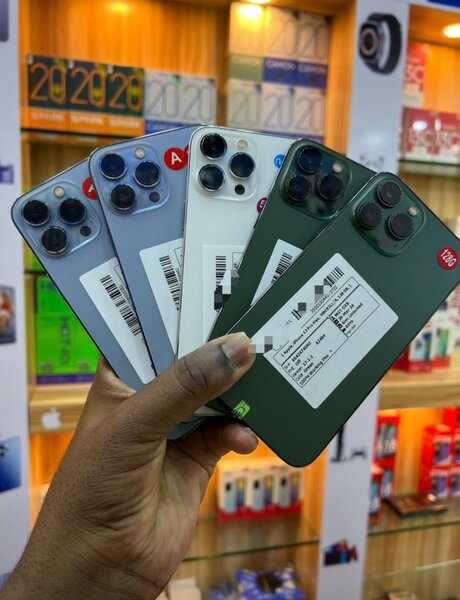 IPhone 13 Pro quasi neufs 128gb