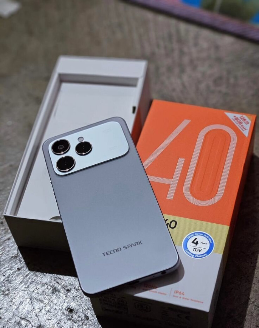 Tecno Spark 40 Smartphone