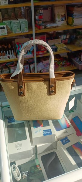 Sac à main femme en cuir synthétique